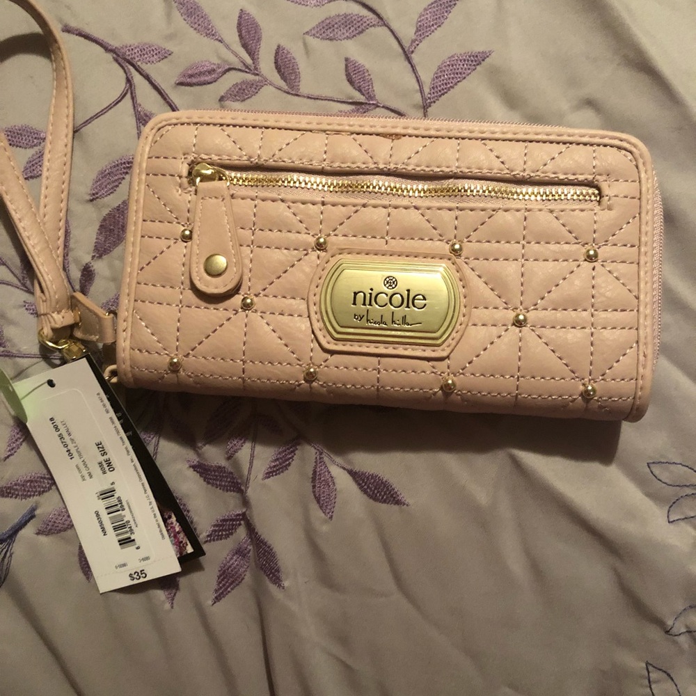 NWT Nicole by Nicole Miller Blush Wristlet Wallet